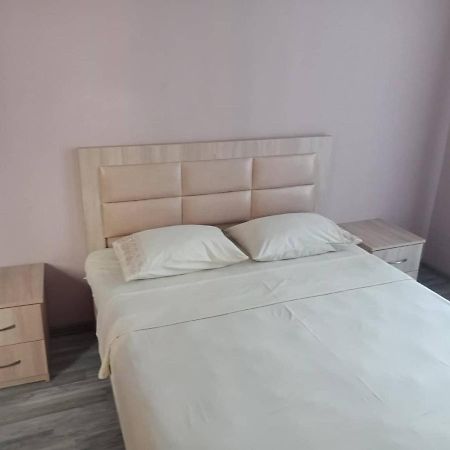 Guest House Nona Гонио Екстериор снимка