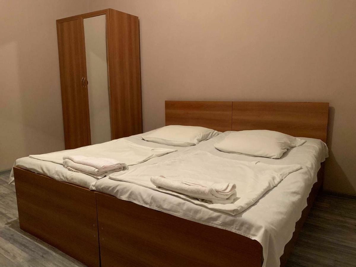Guest House Nona Гонио Екстериор снимка